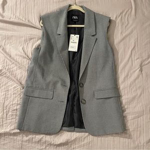 ZARA Vest! BRAND NEW!! Size S-M